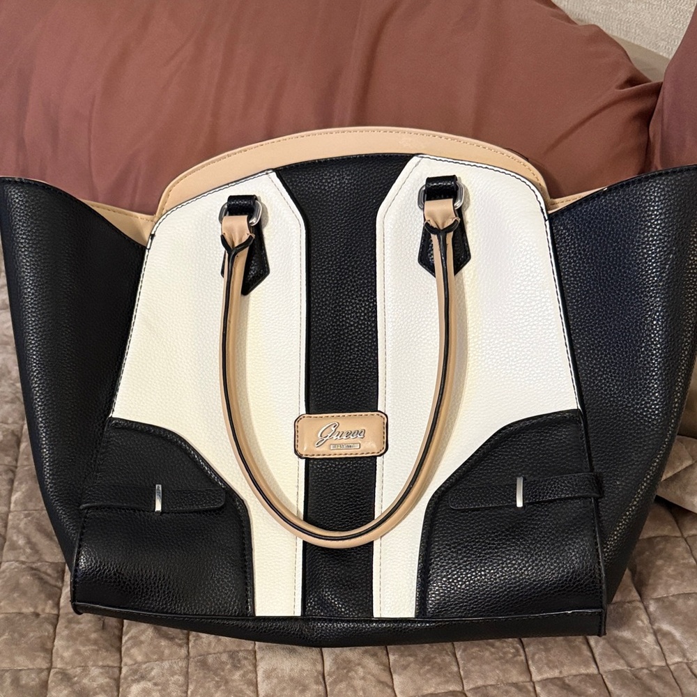 Guess Black and Cream Tote Bag. Large
